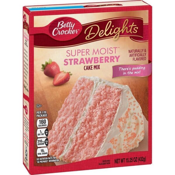 Betty Crocker Super Moist Strawberry Cake Mix 432g