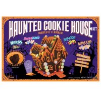 Bee Haunted Cookie House Chocolate Cookie 793g